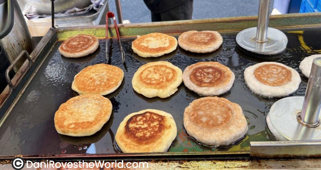Hotteok Street food