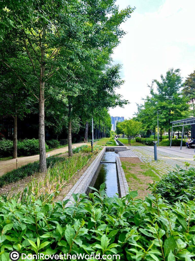 seoul, south korea, Cheonggyecheon stream