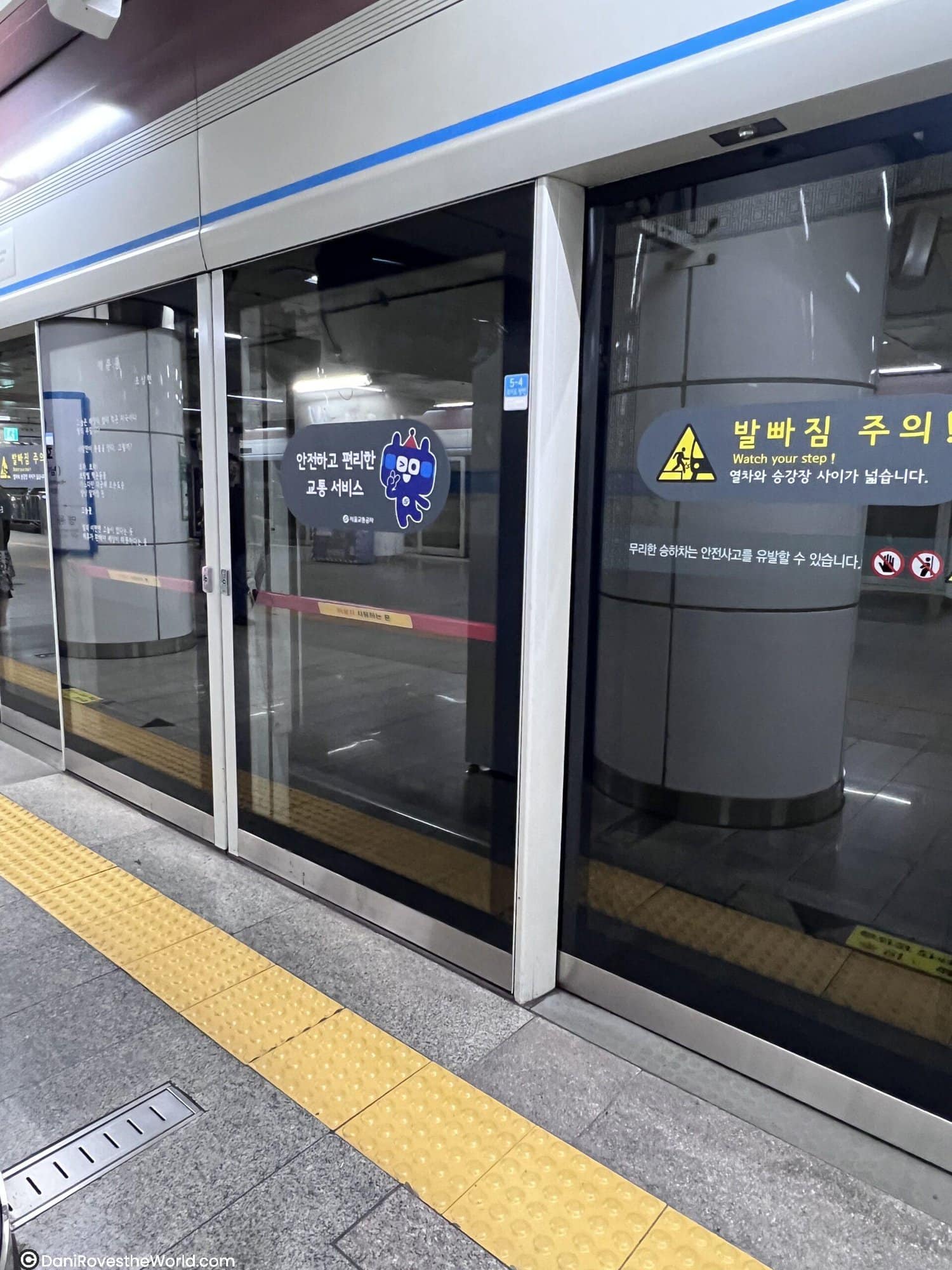 The Seoul subway highlights that a layover in Seoul provides convenient access to the city via public transportation