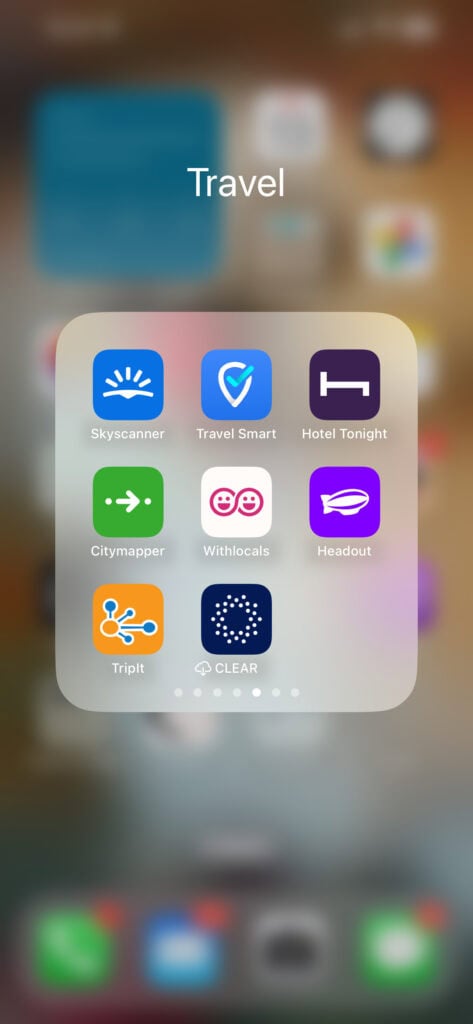 Cell phone Safety travel apps that all solo female travelers should have